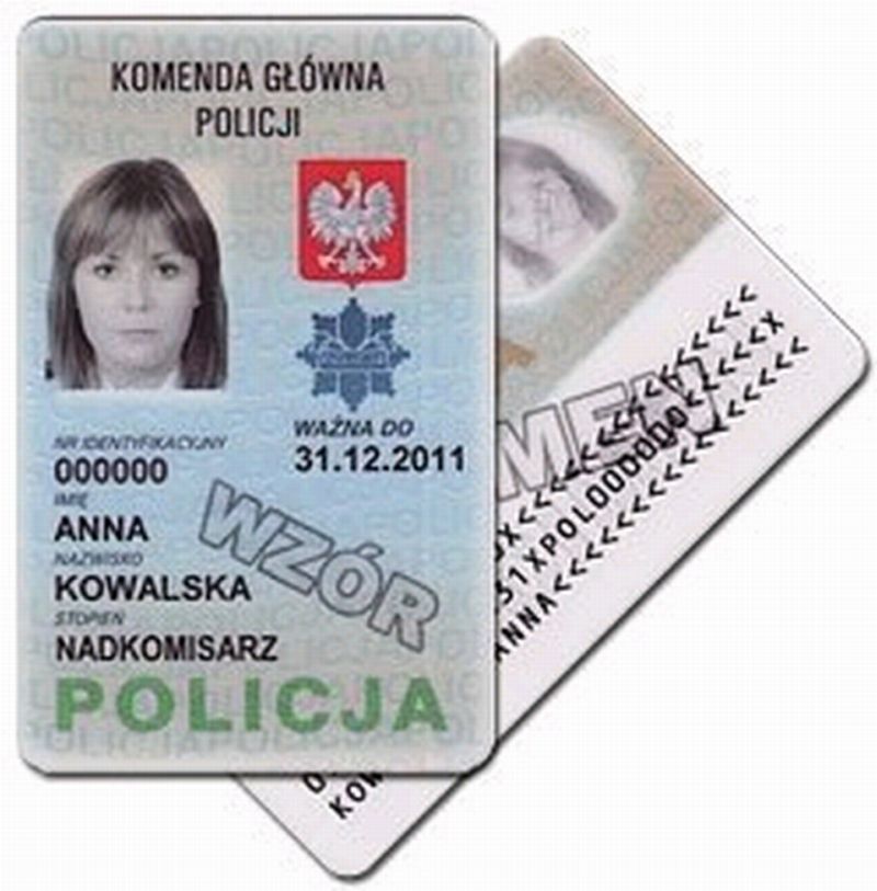 Nowe legitymacje policyjne