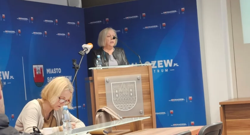 Czy uchwała kagańcowa narusza prawo?