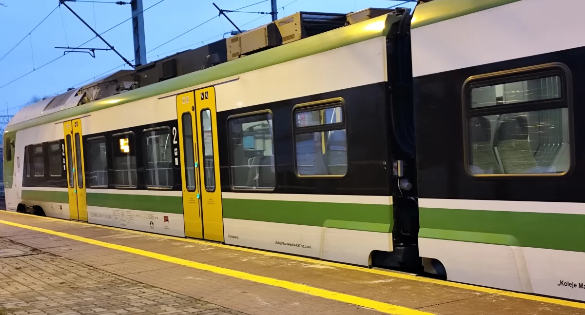 Kolej połączy metro z Sochaczewem