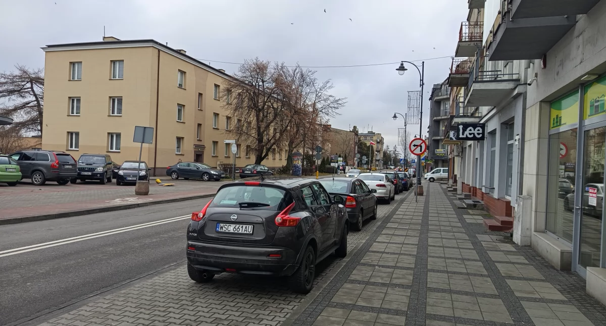 Zapłacimy za parkowanie na ulicy Staszica w Sochaczewie