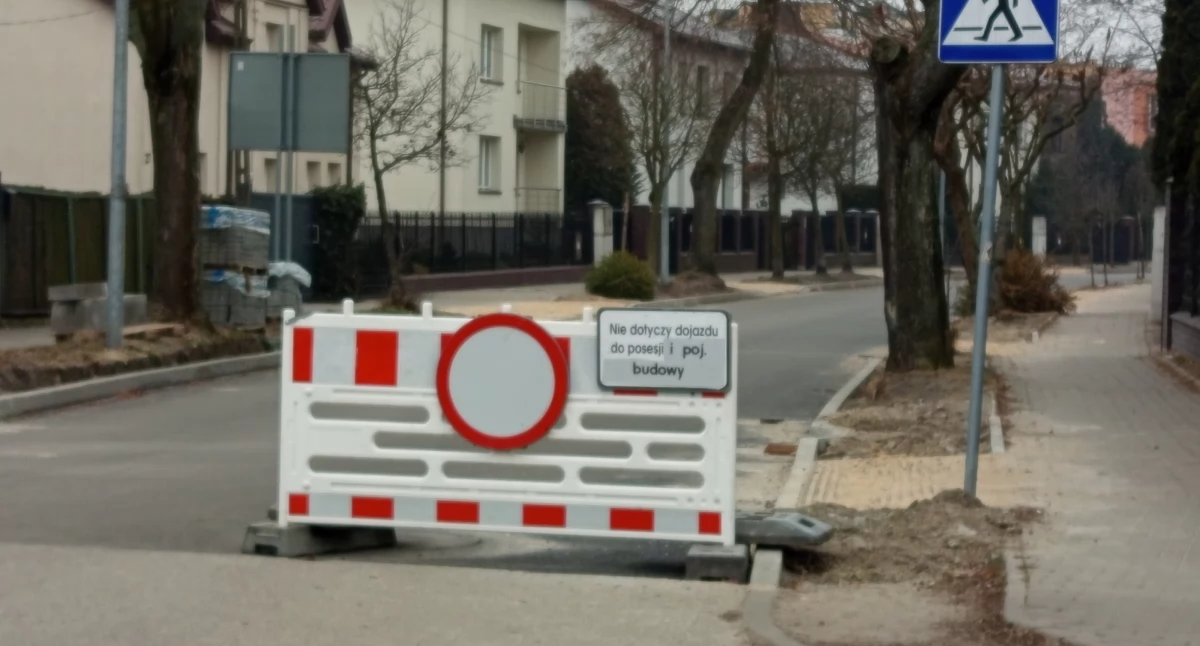 Wywalczyli naprawę chodnika 