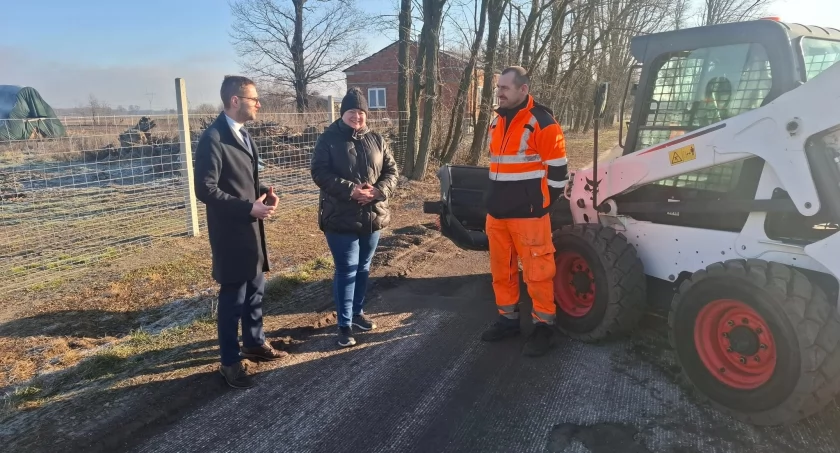 Gmina Rybno: Trwa generalny remont drogi gminnej w miejscowości Nowa Wieś, inwestycja za 460 000,00 zł 