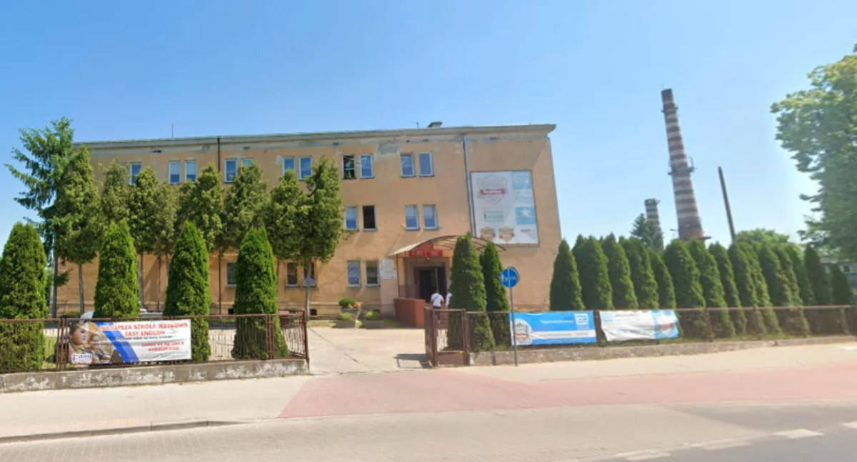 Powiat sprzedaje Iwaszkiewicza
