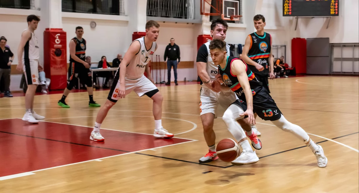 Rysie Sochaczew przegrywają w Warszawie