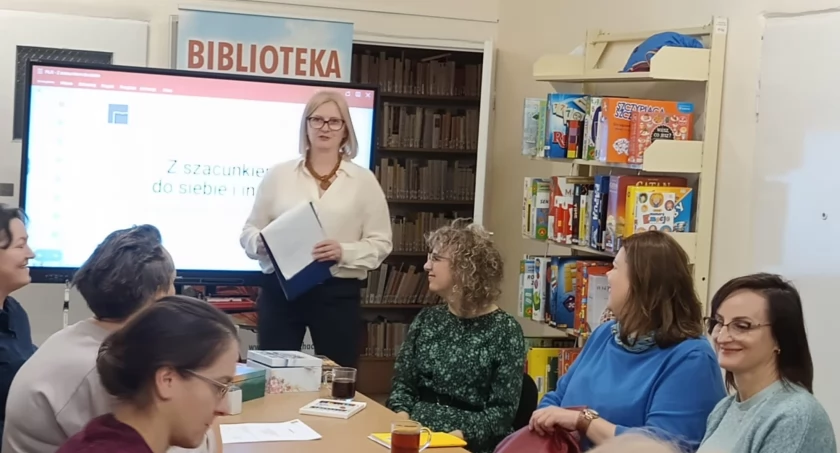 Rozwój i wsparcie nauczycieli –  dwa inspirujące warsztaty w Bibliotece Pedagogicznej w Sochaczewie