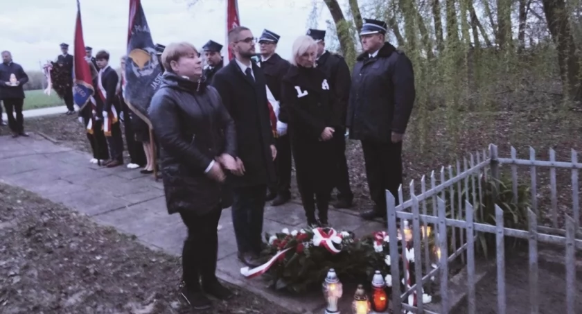  Wójt Damian Jaworski zaprasza 6 kwietnia do wzięcia udziału w uroczystej mszy świętej z okazji 81. rocznicy boju Oddziału Partyzanckiego Armii Krajowej „Socha” w Bronisławach 