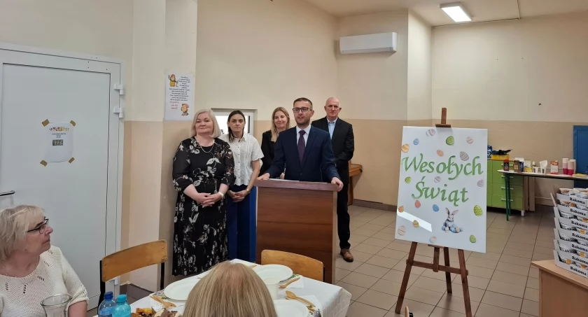Gmina Rybno: Wyjątkowe spotkanie wielkanocne dla seniorów, osób niepełnosprawnych oraz samotnych mieszkańców gminy