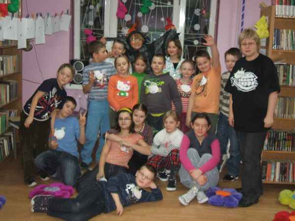 Noc kota w Bibliotece w Rybnie