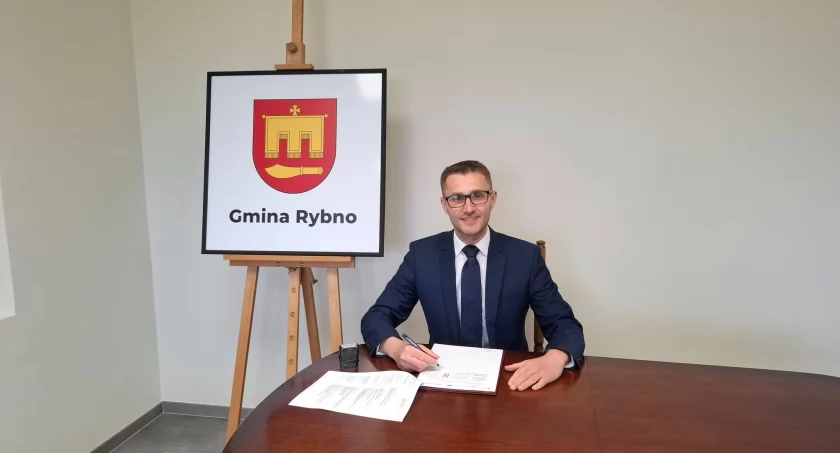 Edukacja dla czystego powietrza: Gmina Rybno realizuje nowy projekt dzięki wsparciu UE i Mazowsza