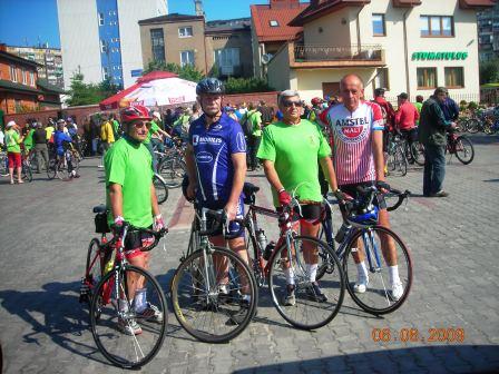 Rowerzyści w Skarżysku Kamiennej.