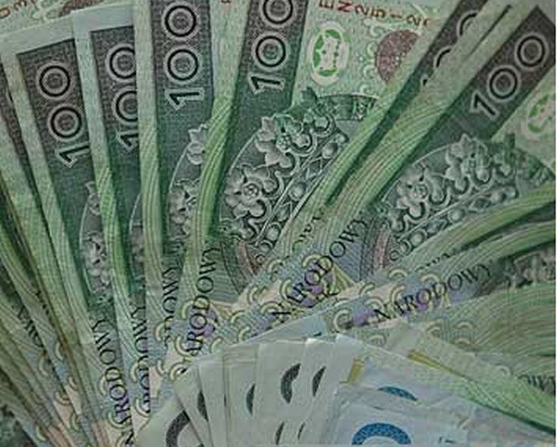 Byli silni w grupie - wyłudzali pieniądze od rówieśników