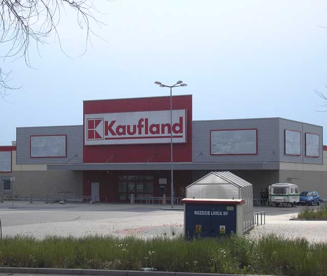 Bomba w Kauflandzie