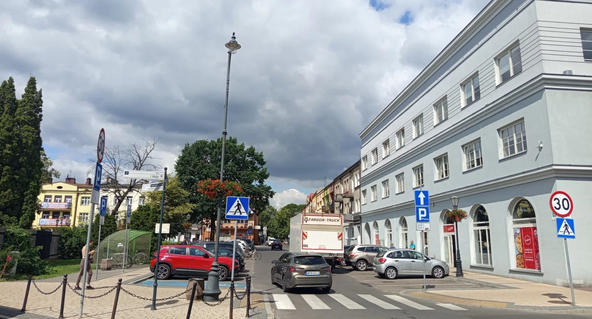 Nadchodzą burze — ostrzeżenia dla powiatu sochaczewskiego