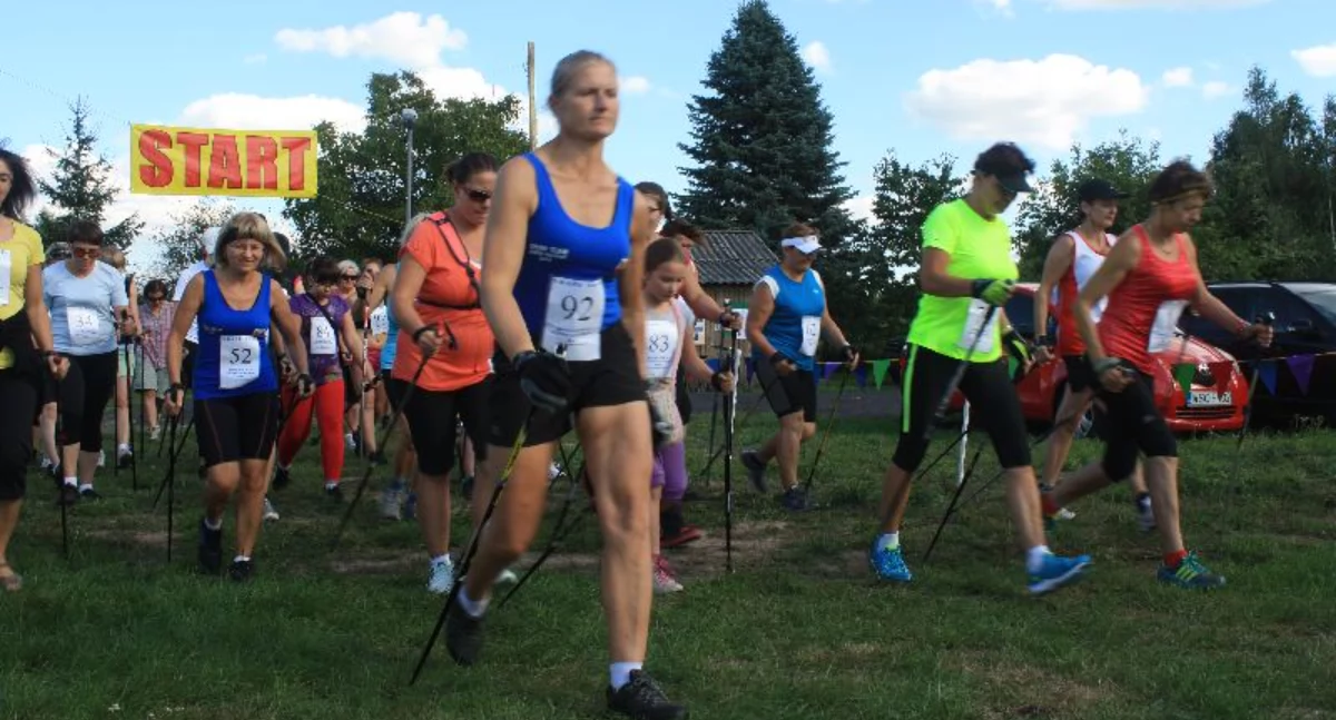  VIII Sochaczewskim Marszem Nordic Walking — pomaszerujemy do Żelazowej Woli 