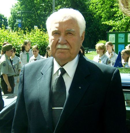 Ryszard Kaczorowski Honorowym Obywatelem Sochaczewa