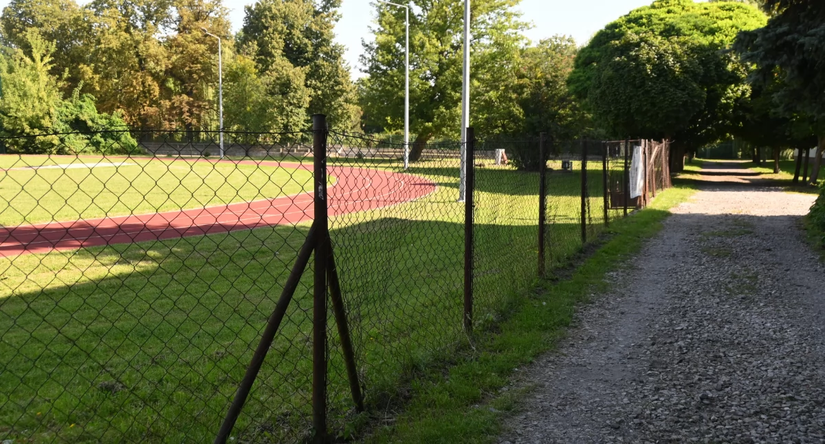 „Łączymy bezpieczny sport i rekreację” – nowa inwestycja w ZS RCKU w Sochaczewie
