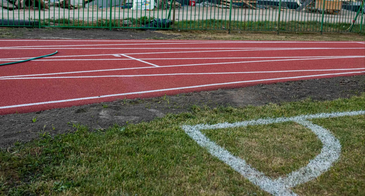 Przebudowa stadionu KS Bzura — czy ktoś nad tym panuje