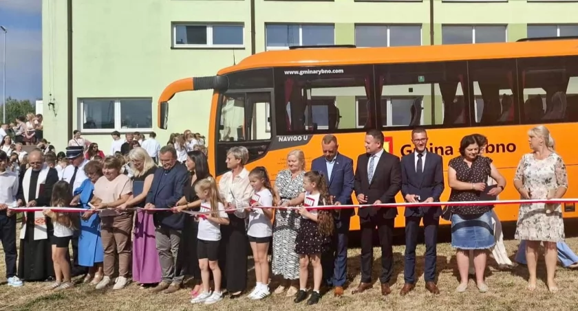 Nowy autobus szkolny w Rybnie