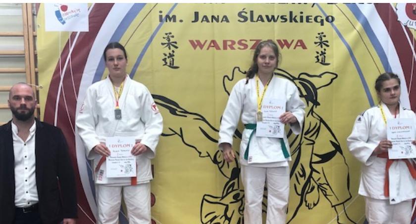 Olga Piechna po raz drugi Mistrzynią Warszawskiej Olimpiady Młodzieży-Mistrzostwa Warszawy, a Dominika Markiewicz brązową medalistką