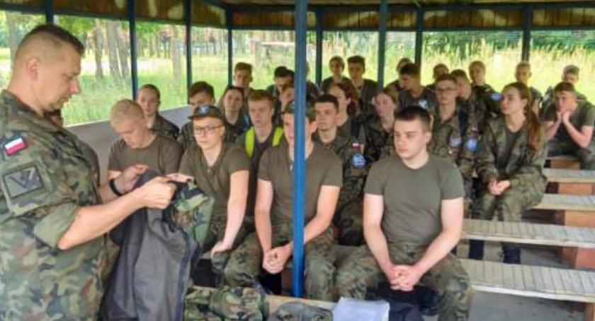 Mundurówka z Iwaszkiewicza wróciła  na poligon