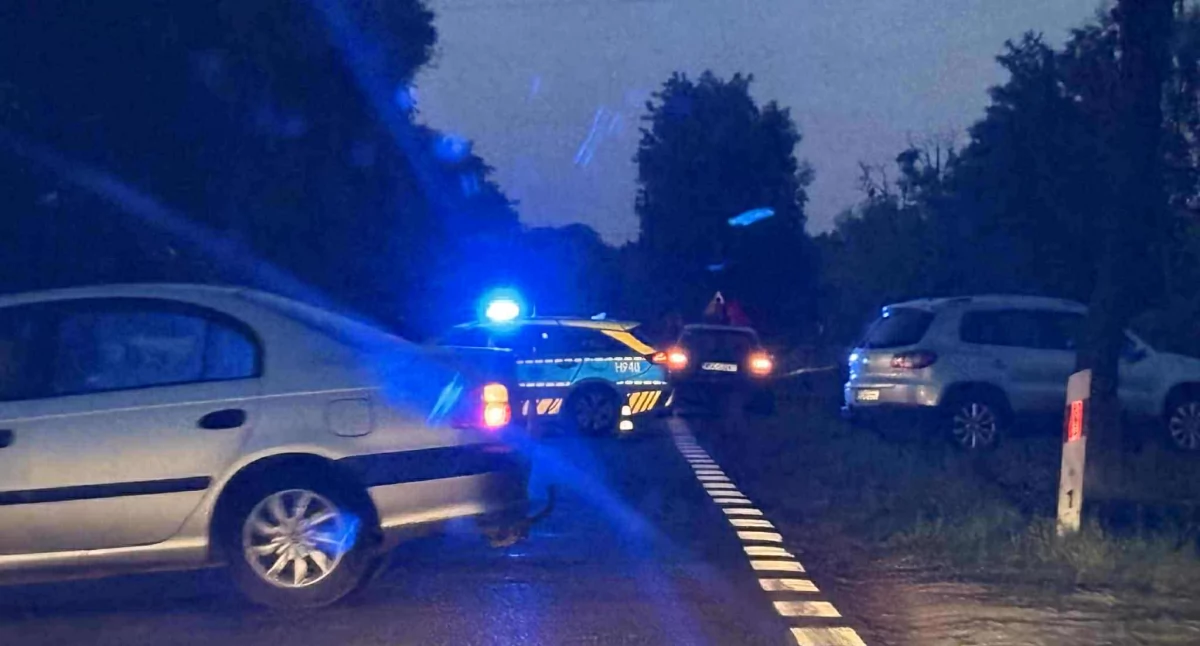 Wypadek w Brochowie - droga nr 705 zablokowana