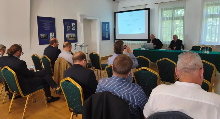 Muzeum Kolei Wąskotorowej na XXIV spotkaniu Forum Dziedzictwa Sztuki Inżynieryjnej w Szreniawie