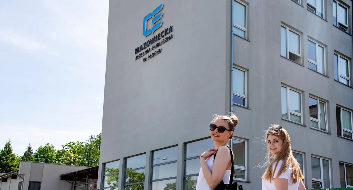 Współpraca Akademii Mazowieckiej w Płocku i e-Sochaczew.pl - nowa przestrzeń dla praktyk studentów kierunku NOWE MEDIA