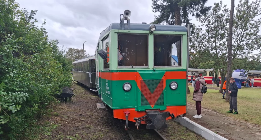 Wagon motorowy Mbd1-130 na jublieuszu Żuławskiej Kolei Dojazdowej