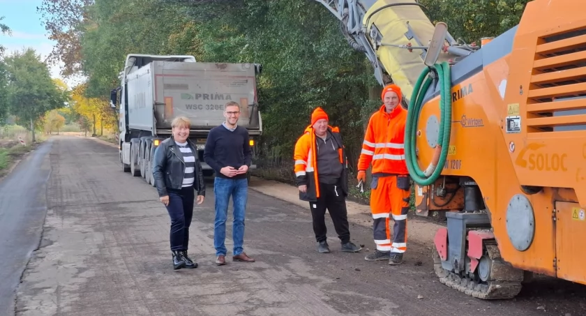 Trwają prace przy remoncie drogi Ruszki – Rybno (etap II)