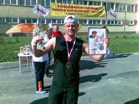 „NIE SAMYM BIEGANIEM AKTYWNI ŻYJĄ”