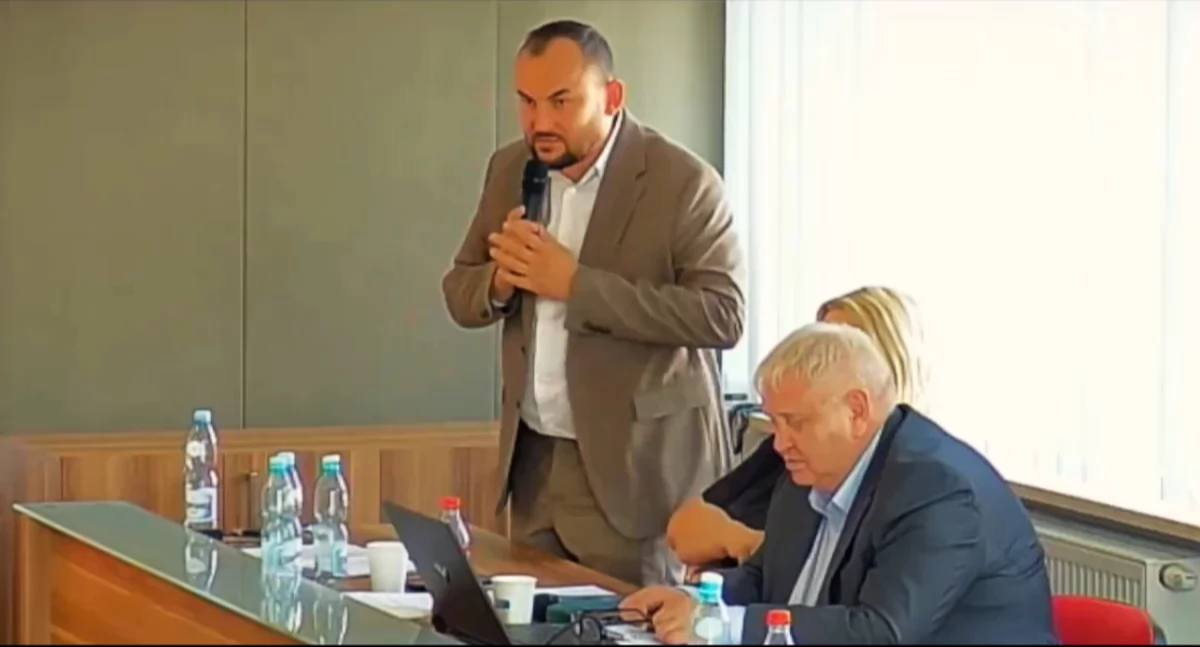 Podwyżka pensji burmistrza Sochaczewa — zarabiał za mało?