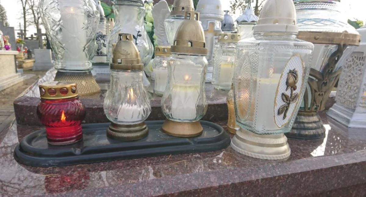 Wszystkich Świętych – dzień pamięci, zadumy i rodzinnych spotkań