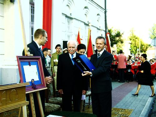 Prezydent odebrał Honorowe Obywatelstwo