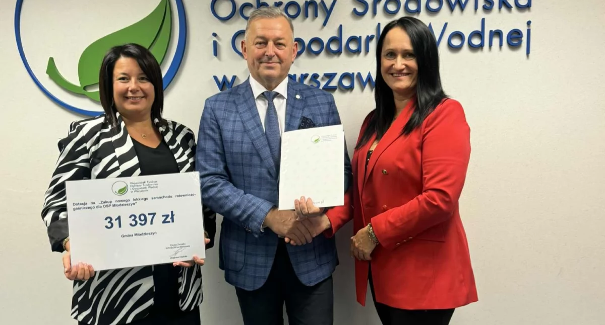 Podpisano umowę dotacji z WFOŚiGW na zakup samochodu ratowniczo-gaśniczego dla OSP Młodzieszyn