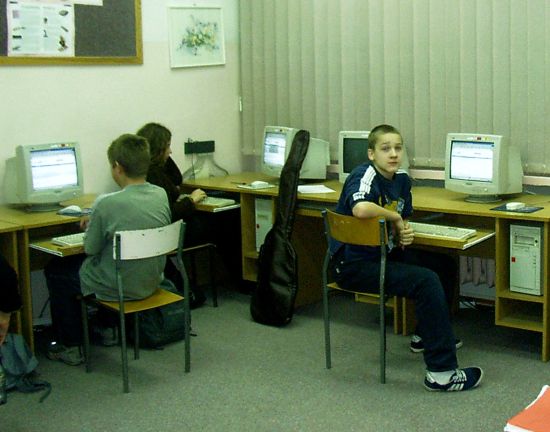 Szkoły czekają na komputery