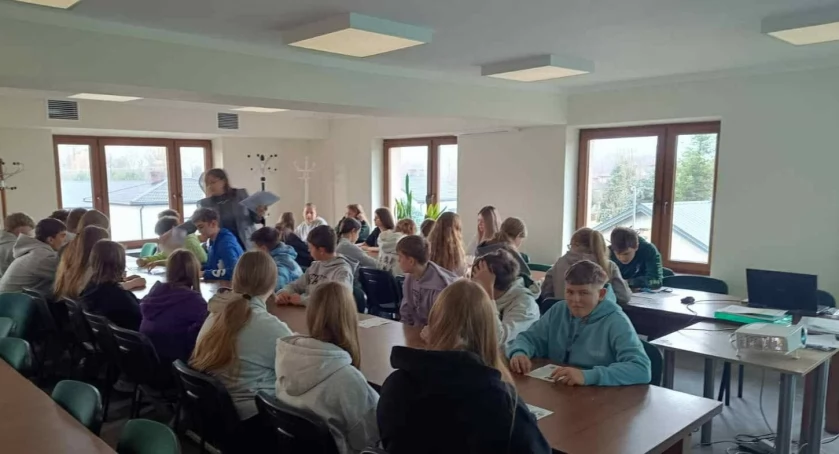 Rozpoczęły się działania edukacyjne z zakresu ochrony powietrza dla mieszkańców Gminy Rybno