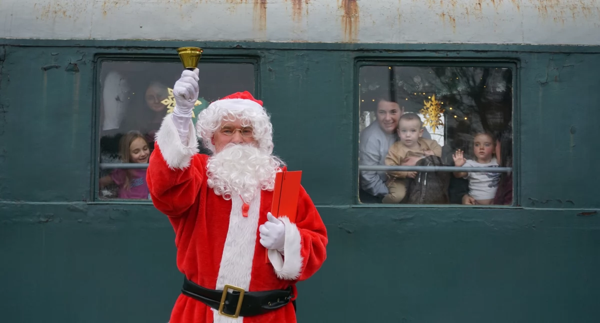 HO HO HO! Mikołajki w Muzeum Kolei Wąskotorowej [FOTO]