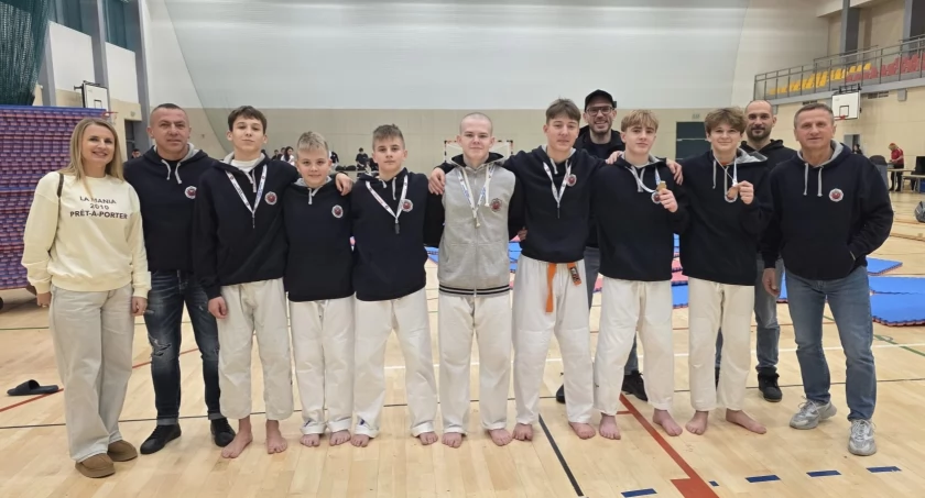 Sześć medali zawodników Siódemki z turnieju judo w Piasecznie.