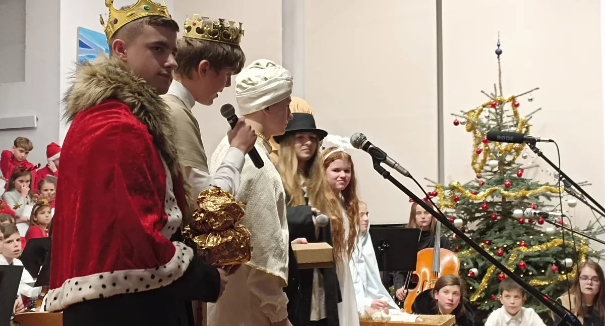 Magiczny koncert  w Sochaczewie — Szkoła Muzyczna zaprasza na Koncert Świąteczny  