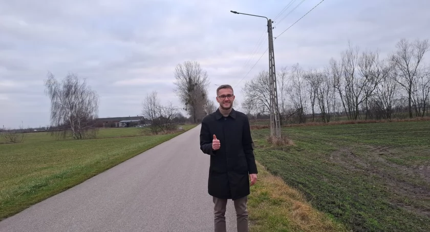 Kolejne energooszczędne oświetlenie uliczne typu-LED powstało w miejscowości Ćmiszew Rybnowski