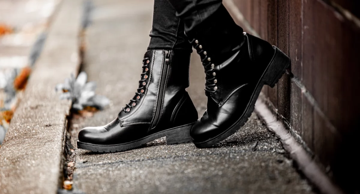 Buty damskie na co dzień – jak wybrać model dopasowany do stylu życia?