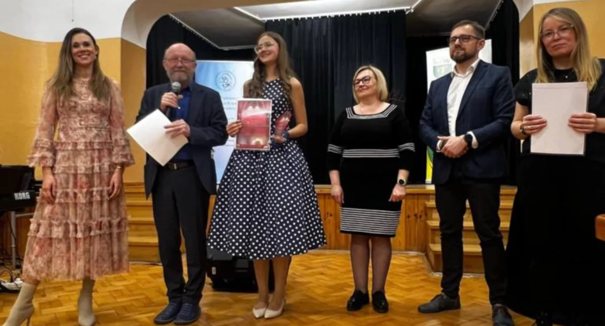 Artur Barciś i Monika Ziółkowska w Szymanowie - Regionalny Konkurs Piosenki Teatralnej i Kabaretowej