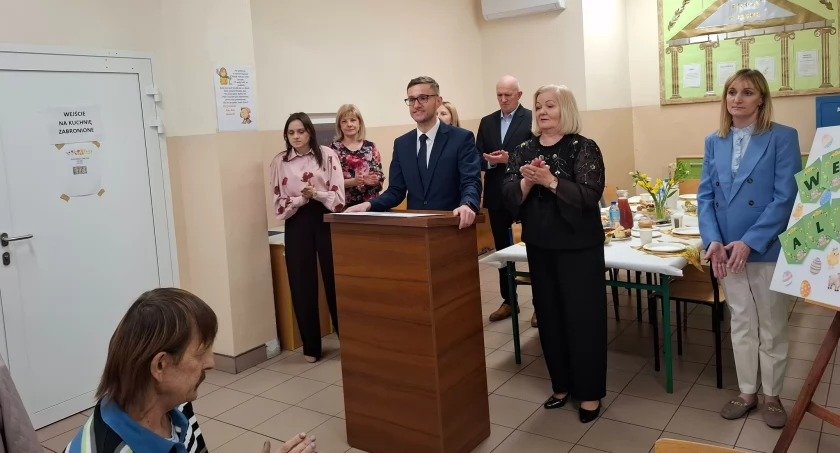 Udane świąteczne spotkanie wielkanocne dla seniorów i osób samotnych w Rybnie
