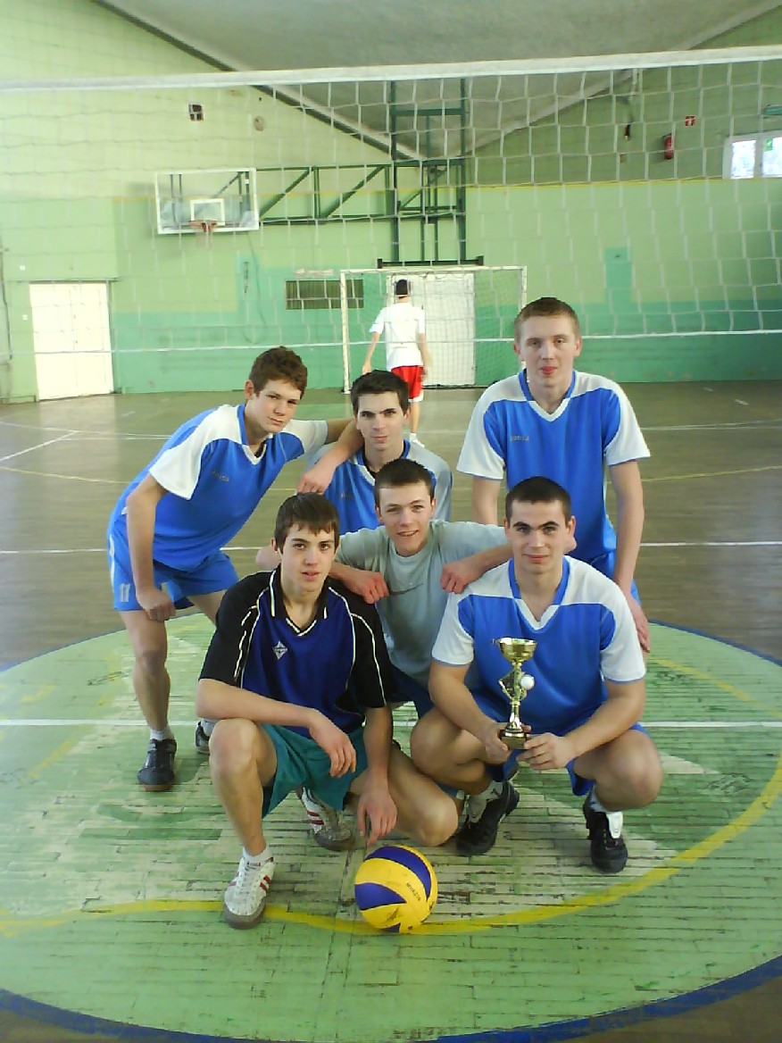 Wyniki turnieju w Siatkówkę - 06.11.2010