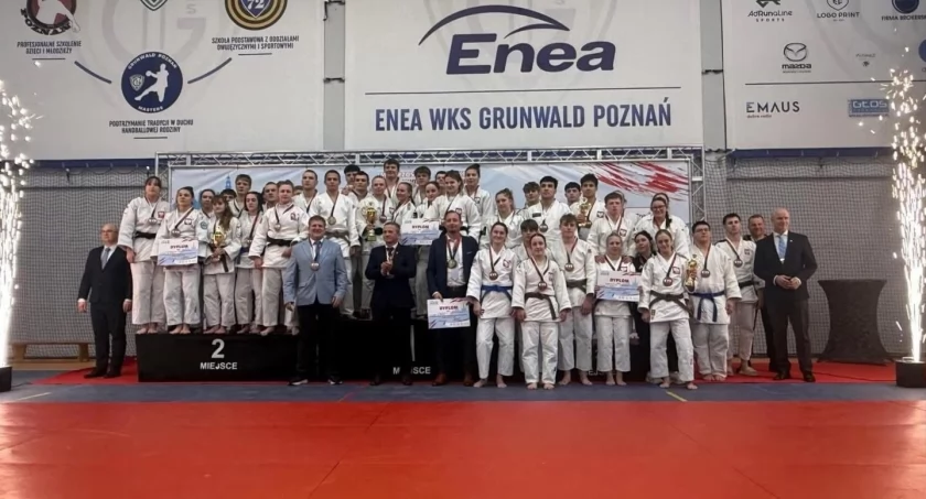ZŁOTO I BRĄZ DRUŻYNOWYCH MISTRZOSTW POLSKI DLA PODOPIECZNYCH TRENERA JANUSZA PIECHNY !!!