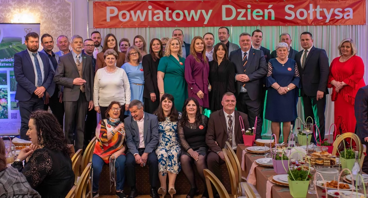 Powiatowy Dzień Sołtysa w Sochaczewie: święto lokalnej służby i zaangażowania