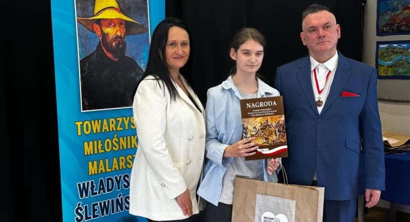 Uroczyste wręczenie nagród w I Powiatowym Konkursie Plastycznym pt.: „Bitwa nad Bzurą. Świadectwo polskiego oporu. Oczami młodych”