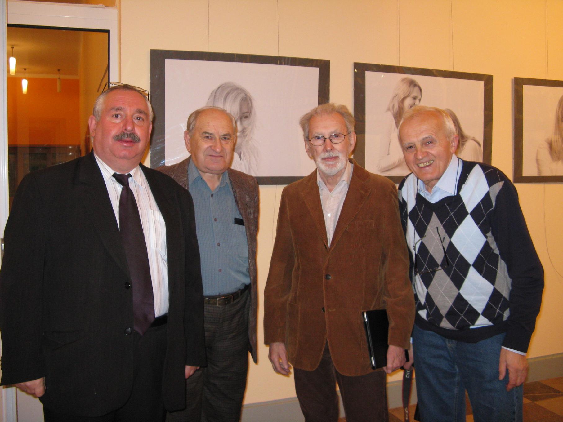 Edward Warowny, ,,UŚMIECH KOBIETY