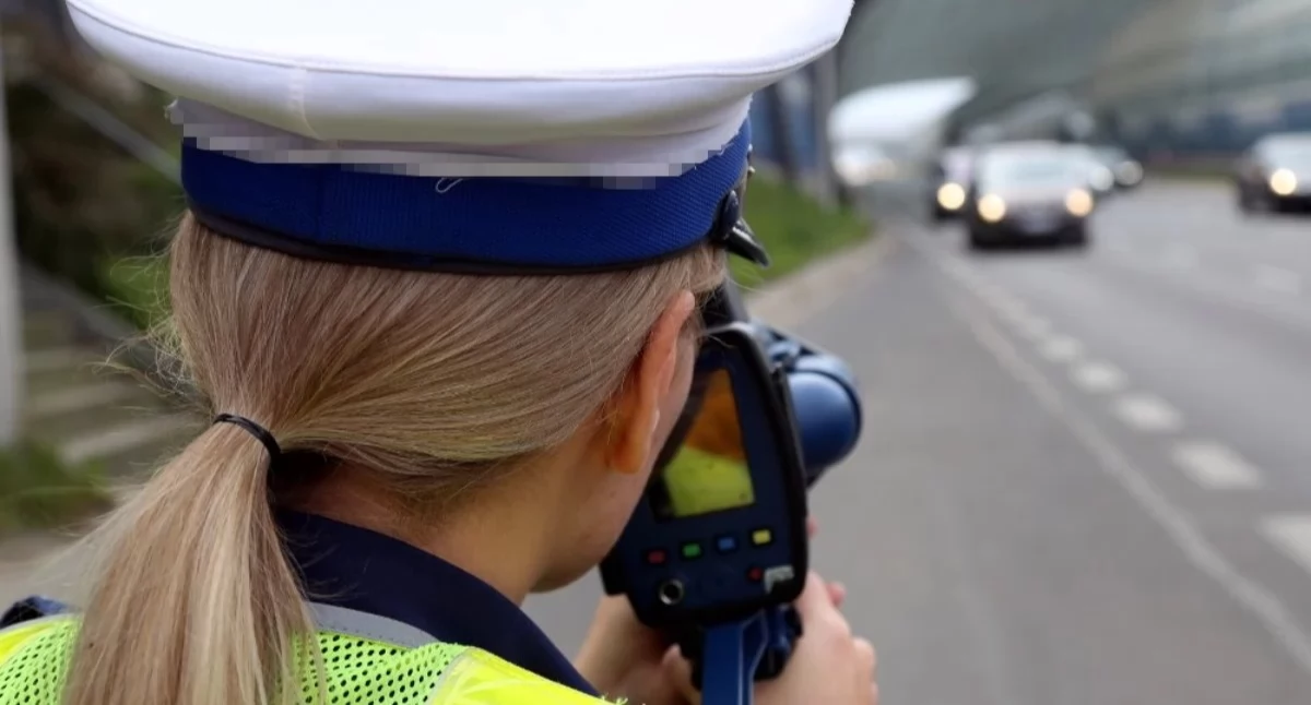 Pędziła przez gminę Iłów -  straciła prawo jazdy