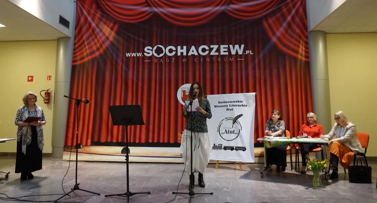 „Powiedz mi, jak mnie kochasz” – spotkanie poetycko-muzyczne i Konkurs Jednego Wiersza w Sochaczewie